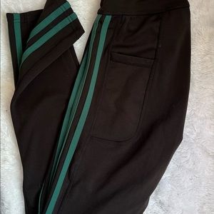 POP Fit Leggings - Alexandria w/pockets